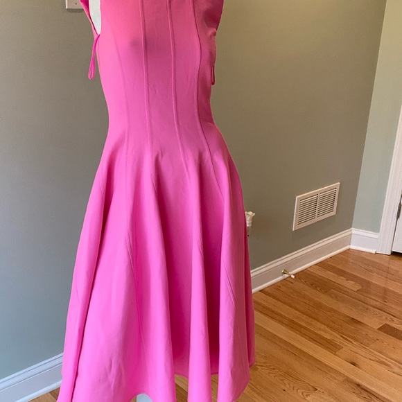 Oscar de la Renta Curved Seam Midi-Dress. Size 4. - Picture 12 of 12
